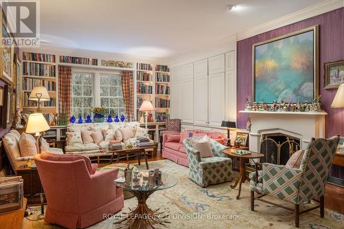 217 Butler Street, Niagara-On-The-Lake, ON - Indoor Photo Showing Living Room