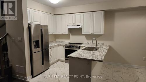 44 Keelson Street, Welland, ON - Indoor Photo Showing Kitchen With Double Sink