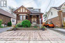 11 WESANFORD PLACE  Hamilton, ON L8P 1N5