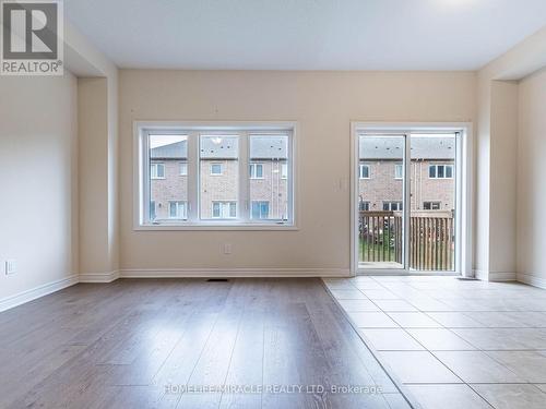 53 Sparkle Drive, Thorold, ON - Indoor Photo Showing Other Room