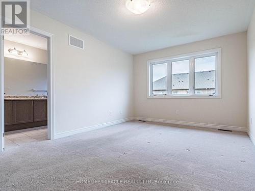 53 Sparkle Drive, Thorold, ON - Indoor Photo Showing Other Room