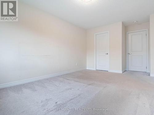 53 Sparkle Drive, Thorold, ON - Indoor Photo Showing Other Room