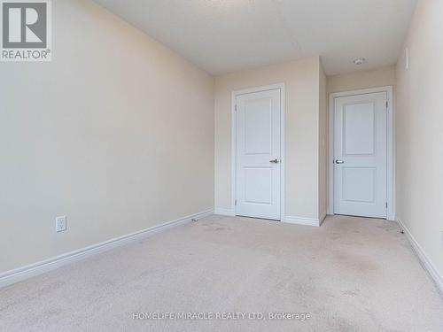 53 Sparkle Drive, Thorold, ON - Indoor Photo Showing Other Room