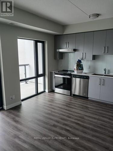 1301 - 15 Queen Street S, Hamilton, ON - Indoor Photo Showing Kitchen