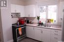 615 C Avenue N, Saskatoon, SK  - Indoor Photo Showing Kitchen With Double Sink 