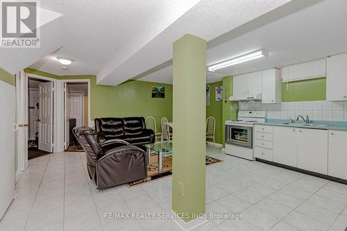 1617 Bristol Road W, Mississauga, ON - Indoor