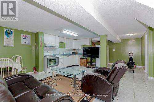 1617 Bristol Road W, Mississauga, ON - Indoor