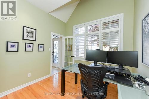 240 Butterfly Lane, Oakville, ON - Indoor Photo Showing Office