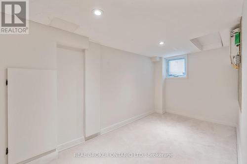 168 Essex Street, Toronto, ON - Indoor Photo Showing Other Room