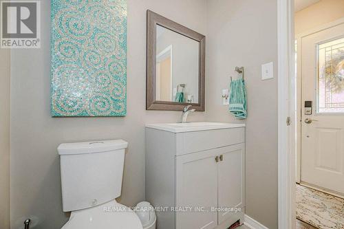 633 Amelia Crescent, Burlington, ON - Indoor Photo Showing Dining Room