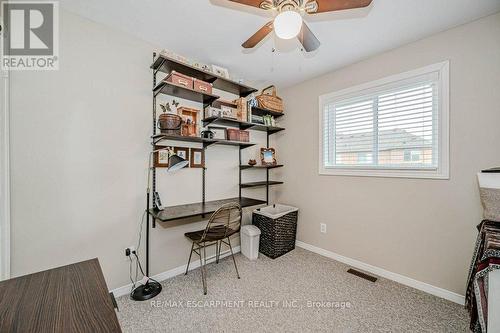 633 Amelia Crescent, Burlington, ON - Indoor Photo Showing Bathroom