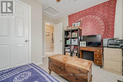 633 Amelia Crescent, Burlington, ON - Indoor Photo Showing Bathroom