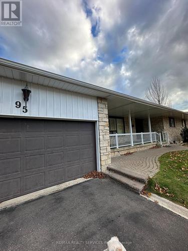 95 Hillside Drive, Brampton, ON - Outdoor