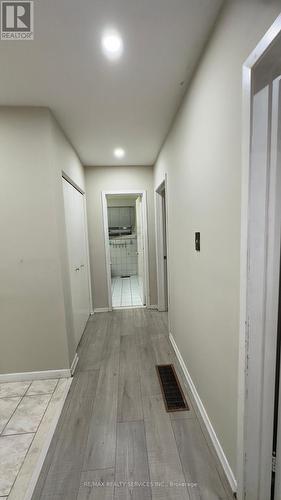 95 Hillside Drive, Brampton, ON - Indoor Photo Showing Other Room