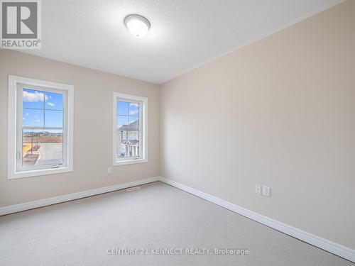 49 Finegan Circle, Brampton, ON - Indoor Photo Showing Other Room