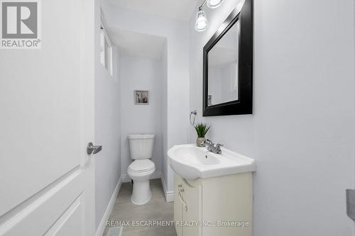 20 - 125 Limeridge Road W, Hamilton, ON - Indoor Photo Showing Bathroom