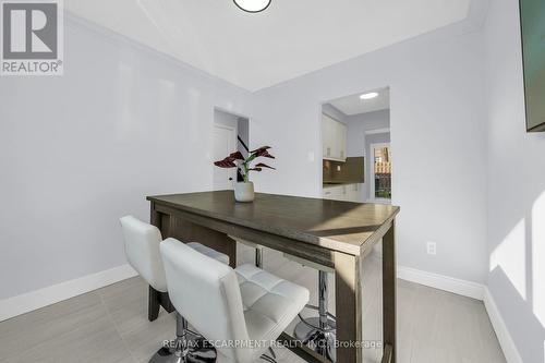 20 - 125 Limeridge Road W, Hamilton, ON - Indoor Photo Showing Dining Room