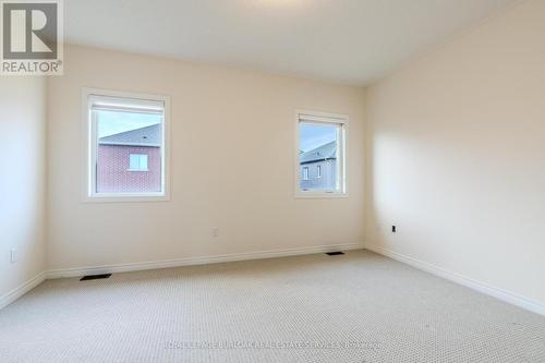 83 Great Falls Boulevard, Hamilton, ON - Indoor Photo Showing Other Room