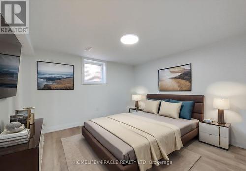 65 Loraine Drive, St. Catharines, ON - Indoor Photo Showing Bedroom