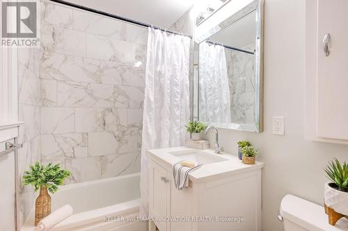 481 Huron Street, Woodstock, ON - Indoor Photo Showing Bathroom