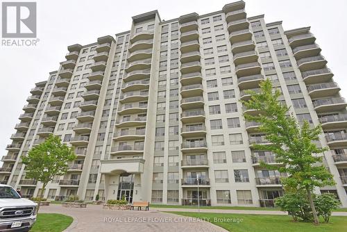 608 - 1030 Coronation Drive, London, ON - Outdoor With Balcony With Facade