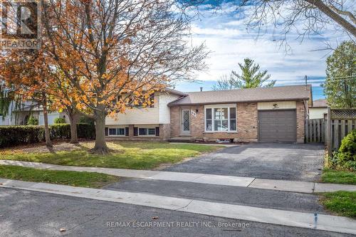 89 Dundee Drive, Haldimand, ON - Outdoor With Facade