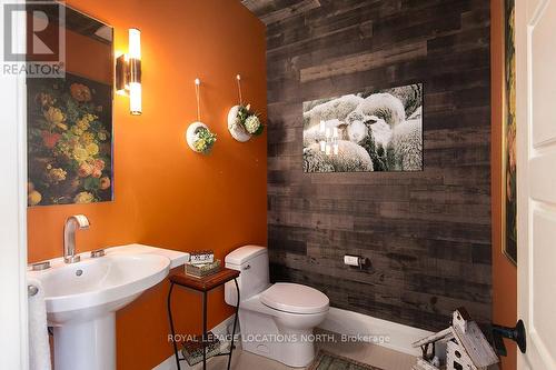 110 Landry Lane, Blue Mountains, ON - Indoor Photo Showing Bathroom