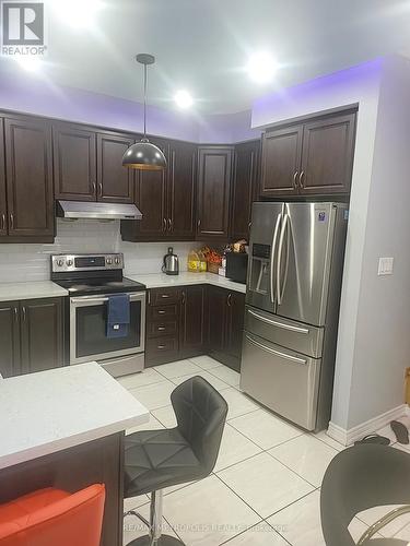 47 Sea Drifter Crescent, Brampton, ON - Indoor Photo Showing Kitchen With Stainless Steel Kitchen