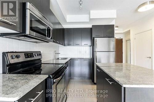 2403 - 360 Square One Drive, Mississauga, ON - Indoor Photo Showing Kitchen With Upgraded Kitchen