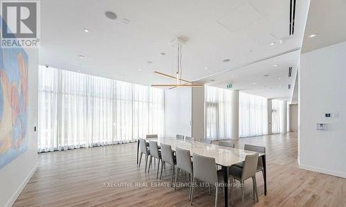 2210 - 3883 Quartz Road, Mississauga, ON - Indoor Photo Showing Dining Room