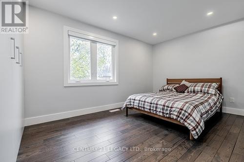 22 Shortland Crescent, Toronto, ON - Indoor Photo Showing Bedroom