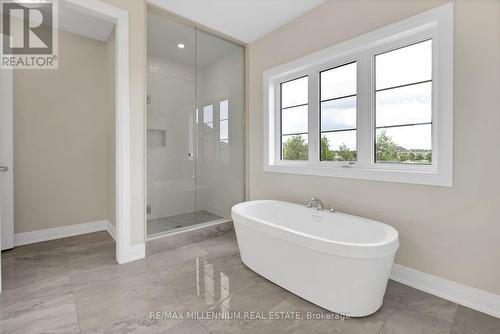 2 Catherwood Court, Brampton, ON - Indoor Photo Showing Bathroom