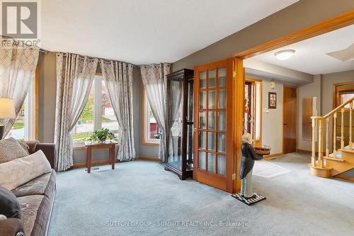 2722 Kingsway Drive, Oakville, ON - Indoor