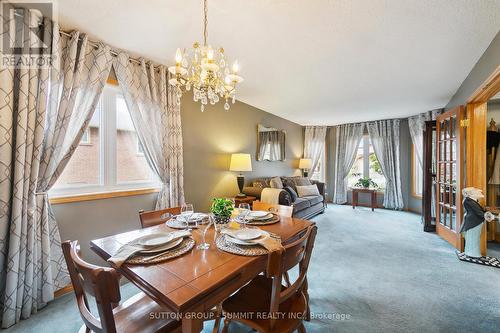 2722 Kingsway Drive, Oakville, ON - Indoor Photo Showing Dining Room