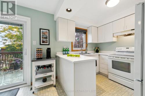 2722 Kingsway Drive, Oakville, ON - Indoor Photo Showing Kitchen With Double Sink