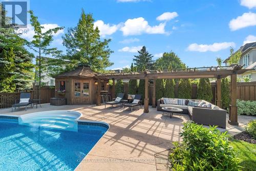 621 Cranleigh Court, Mississauga, ON - Outdoor With In Ground Pool With Backyard