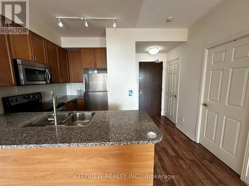 710 - 339 Rathburn Road W, Mississauga, ON - Indoor Photo Showing Kitchen With Double Sink