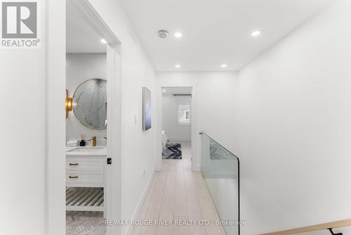 95 Piggott Mews, Toronto, ON - Indoor Photo Showing Other Room