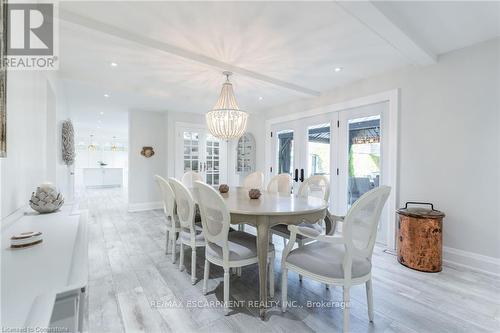 4195 Spruce Avenue, Burlington, ON - Indoor Photo Showing Dining Room