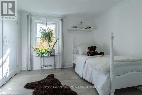 4195 Spruce Avenue, Burlington, ON - Indoor Photo Showing Bedroom