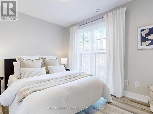 206 Brandon Avenue, Toronto, ON - Indoor Photo Showing Bedroom