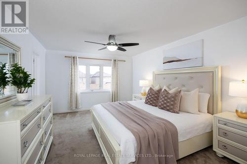 3159 Neyagawa Boulevard, Oakville, ON - Indoor Photo Showing Bedroom