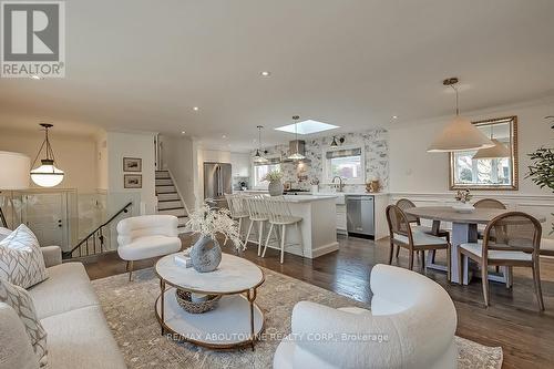 2359 Canso Road, Oakville, ON - Indoor Photo Showing Living Room