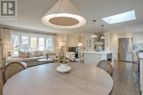 2359 Canso Road, Oakville, ON - Indoor Photo Showing Dining Room