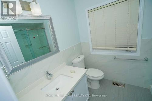 20 Cragg Crescent, Ajax, ON - Indoor Photo Showing Bathroom