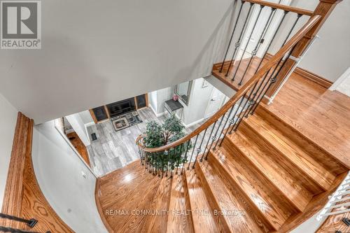 42 Coulton Court, Whitby, ON - Indoor Photo Showing Other Room