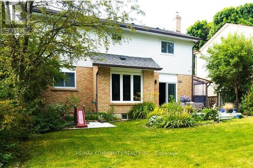 42 Coulton Court, Whitby, ON - Outdoor