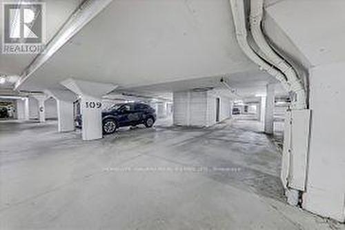 807 - 28 Rosebank Drive, Toronto, ON - Indoor Photo Showing Garage