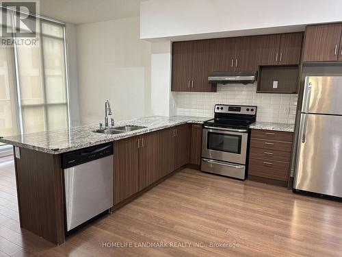 916 - 89 South Town Centre Boulevard, Markham, ON - Indoor Photo Showing Kitchen With Double Sink With Upgraded Kitchen