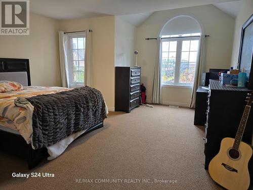 Main - 74 Hammersly Boulevard, Markham, ON - Indoor Photo Showing Bedroom